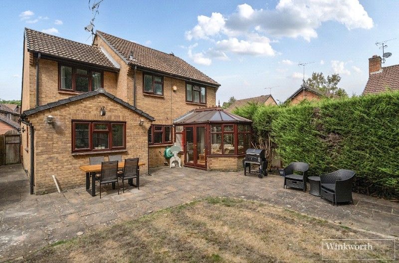 Drayhorse Drive, Bagshot, Surrey, GU19