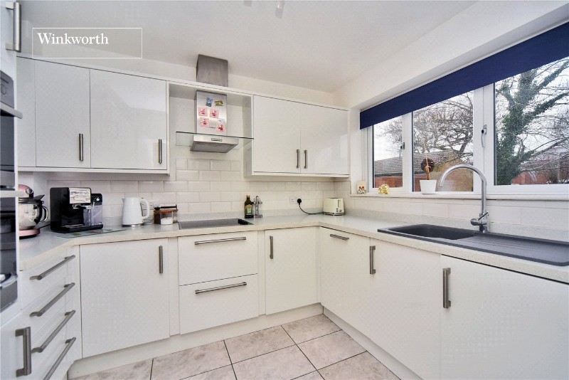 Cotswold Way, Worcester Park, KT4