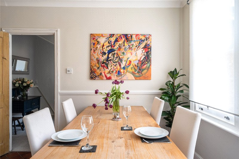 Salford Road, London, SW2