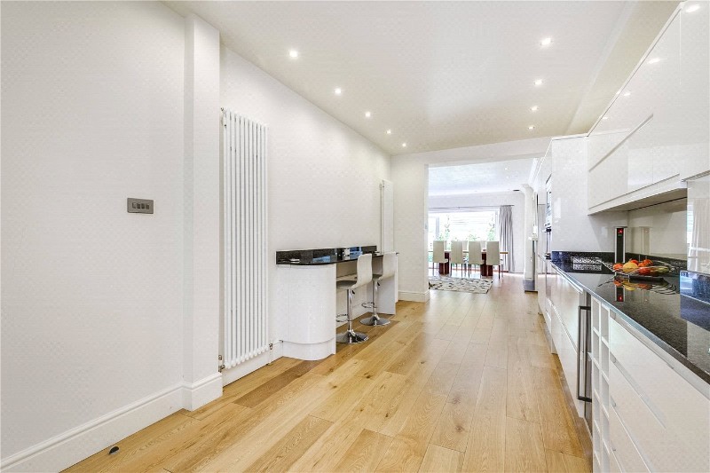 Sutherland Avenue, Maida Vale, London, W9