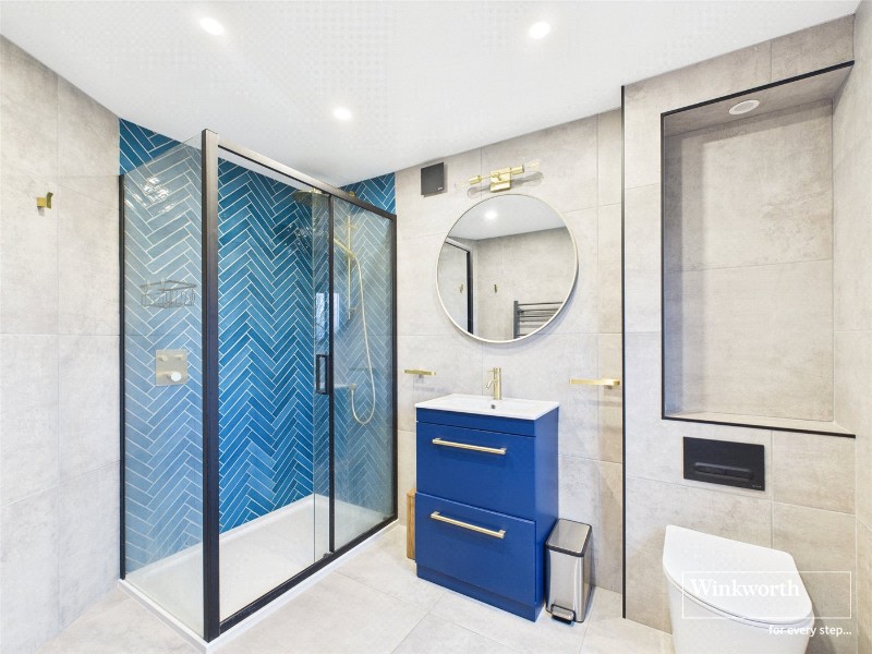 Buxton Avenue, Caversham, Reading, Berkshire, RG4