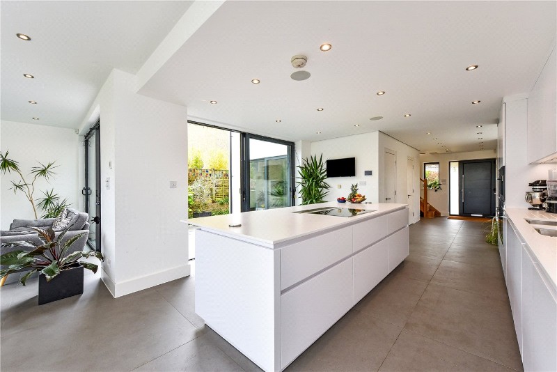Bereweeke Avenue, Winchester, Hampshire, SO22