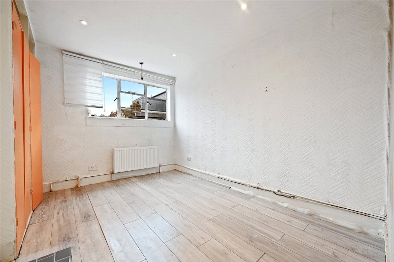 Bloemfontein Avenue, London, W12