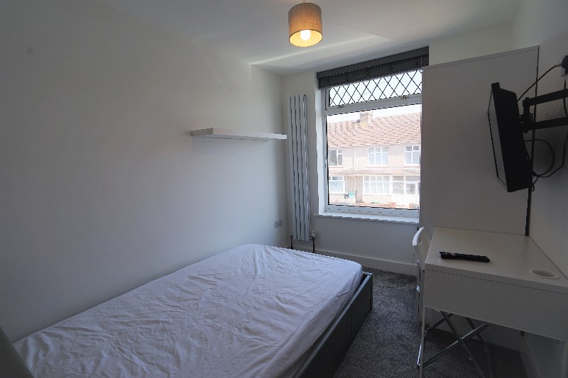 Third Avenue, Bristol, BS7