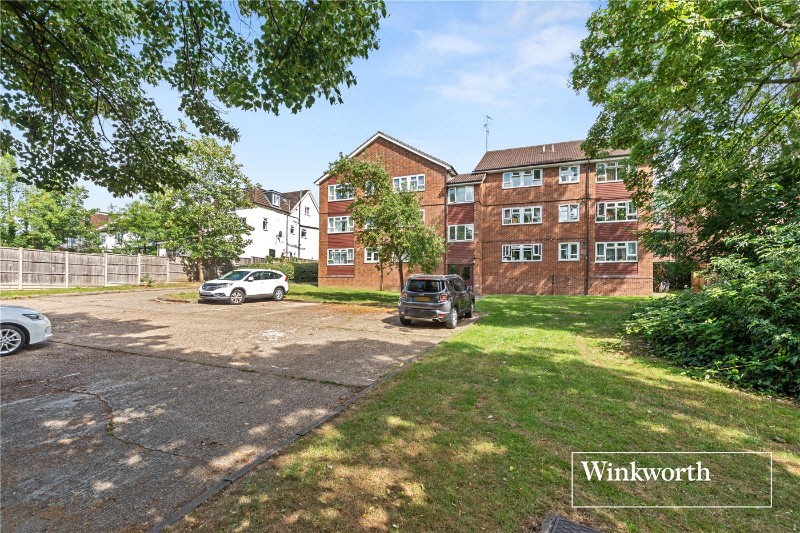 Nether Street, Finchley, London, N3