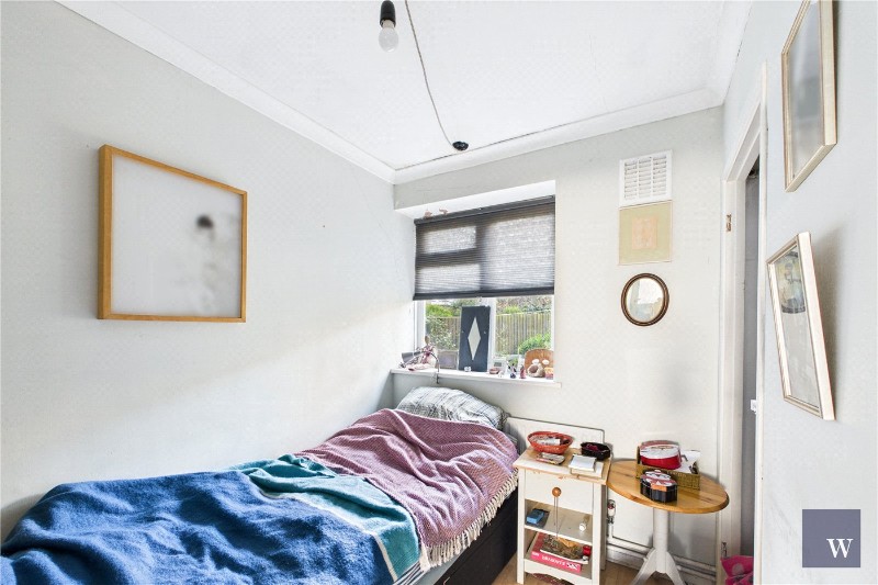 Poplar Walk, London, SE24