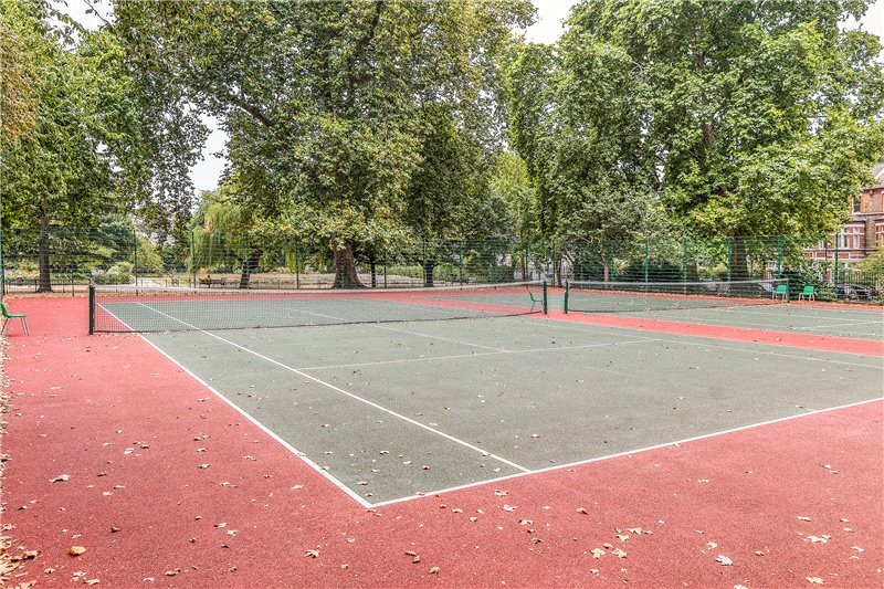 Lawn Lane, London, SW8