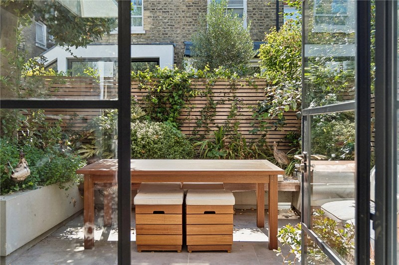 Carysfort Road, London, N16