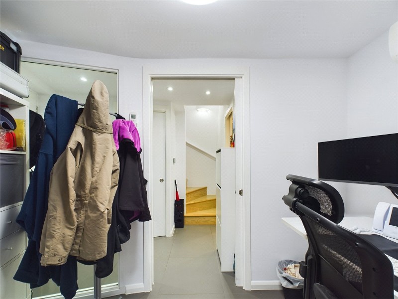 Bridel Mews, London, N1