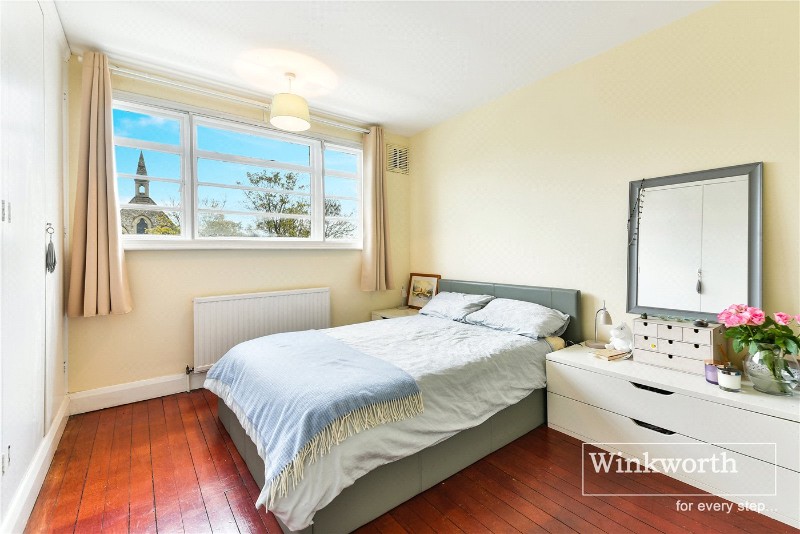 Hartington Court, Hartington Road, W4