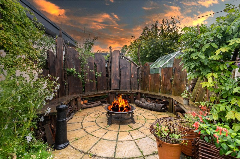 Hazelwood Drive, Bourne, PE10