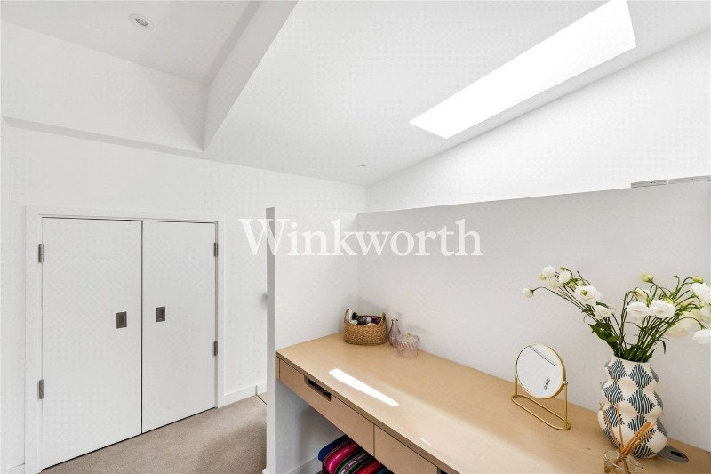 Apple Tree Road, London, N17