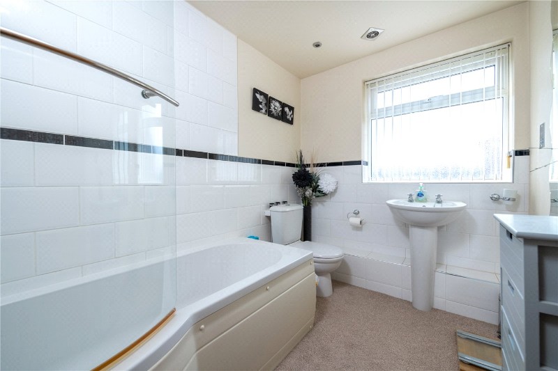 Godwin Close, Bourne, Lincolnshire, PE10