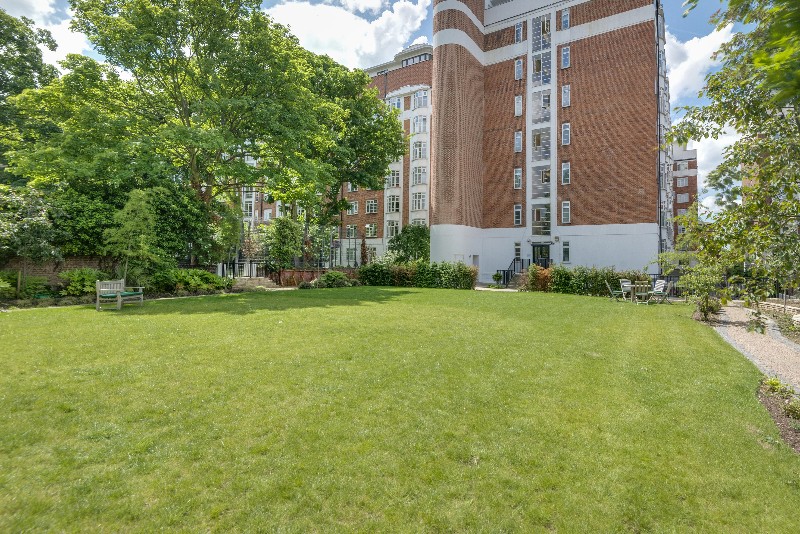 Grove End Gardens, Grove End Road, St John&#39;s Wood, London, NW8