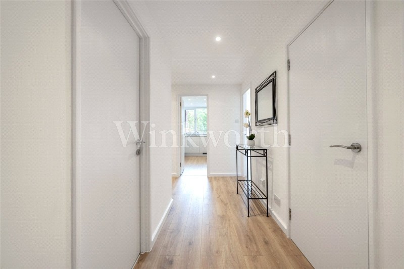 Britten Close, London, NW11