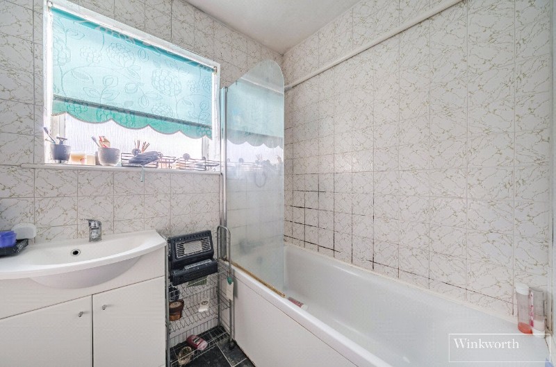 London Road, Sunningdale, Ascot, Berkshire, SL5