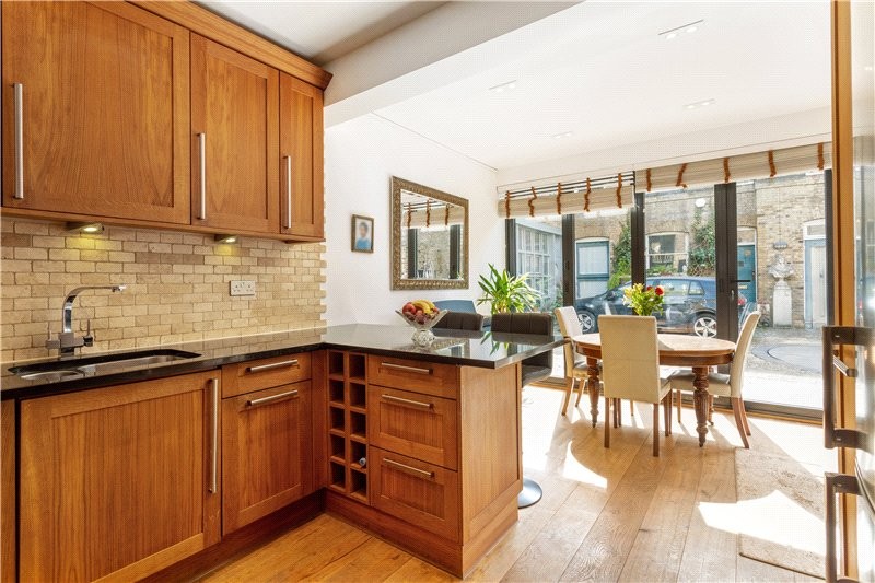 Westminster Bridge Road, London, SE1