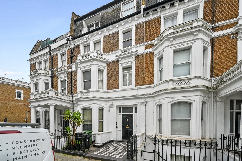 Sinclair Gardens, Brook Green, London, W14
