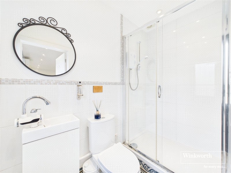 Great North Way, Hendon, London, NW4