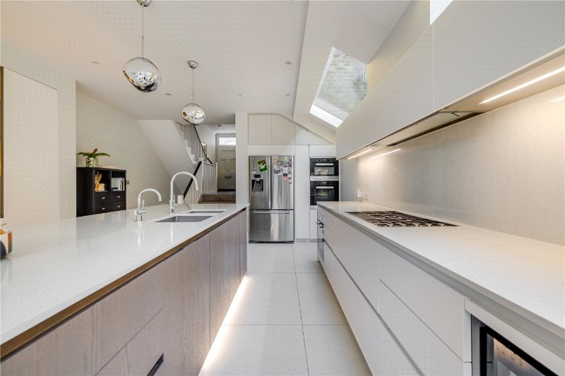 Bovingdon Road, London, SW6