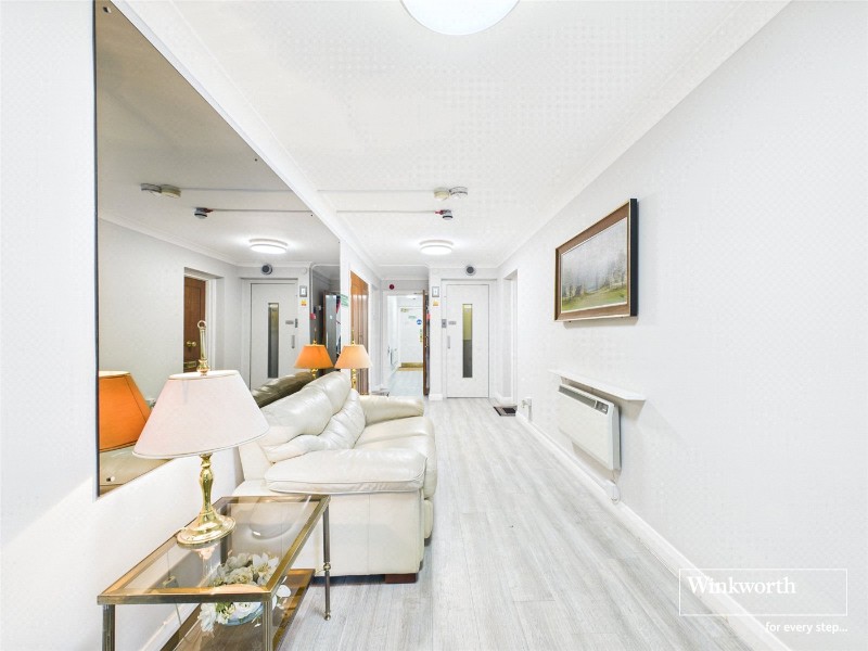 Holders Hill Road, London, NW4