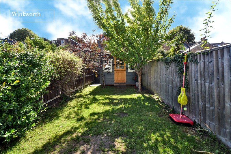 Tharp Road, Wallington, SM6