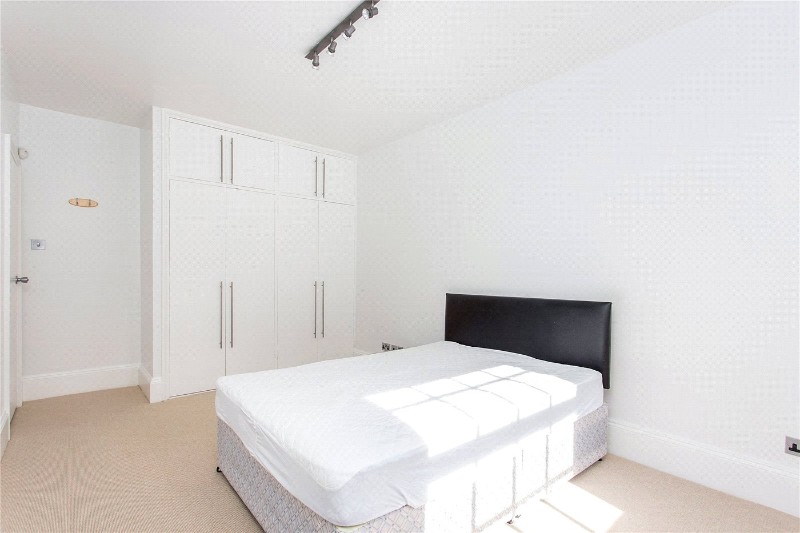 Prior Bolton Street, Highbury Corner, London, N1