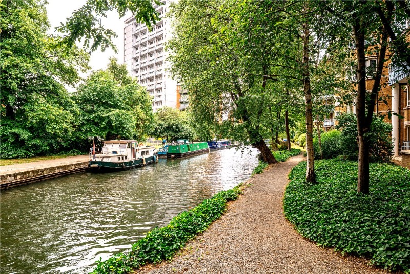 Finch Lodge, Admiral Walk, London, W9