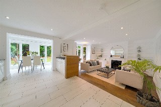 Pemberton Gardens, London, N19