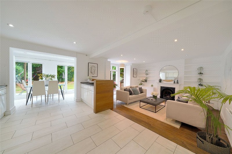 Pemberton Gardens, London, N19