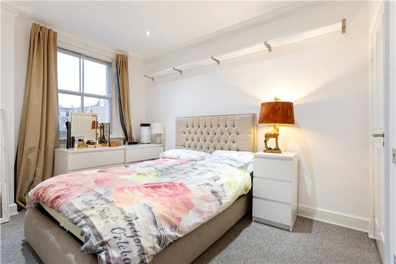 Gloucester Road, London, SW7