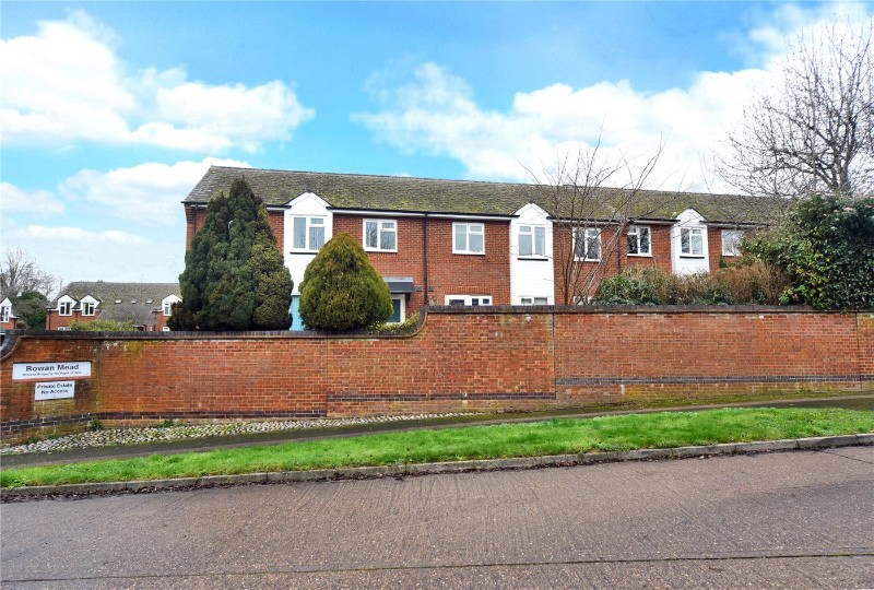 Henbit Close, Tadworth, Surrey, KT20