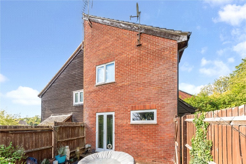 Lowden Close, Winchester, Hampshire, SO22
