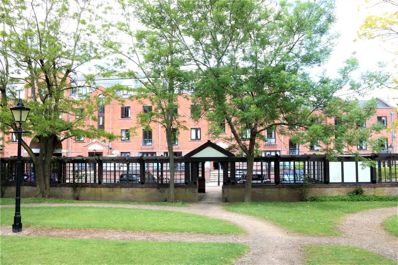 Greys Court, Sidmouth Street, Reading, Berkshire, RG1