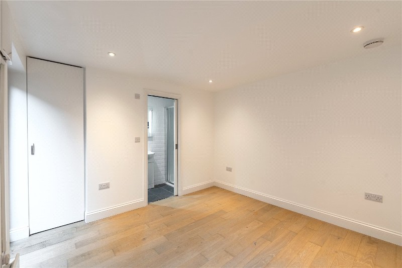 Queens Road, Weybridge, Surrey, KT13