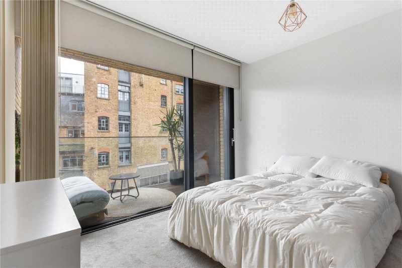 Bridle Mews, London, E1