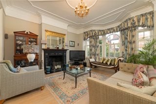 Holmbush Road, London, SW15