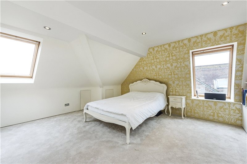 Westmoreland Road, Barnes, London, SW13