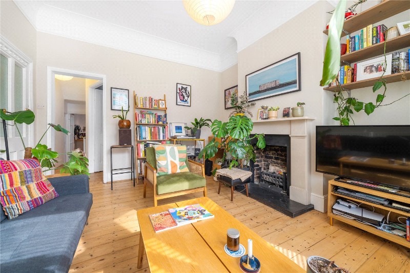 Tarbert Road, East Dulwich, London, SE22