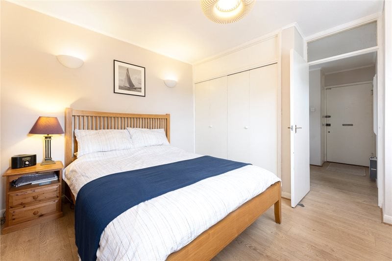 Bolton Road, London, W4