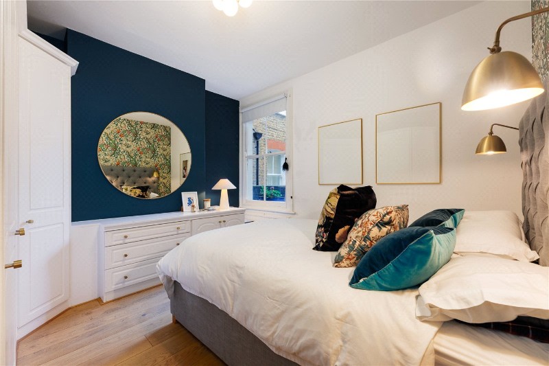 Southfield Road, London, W4