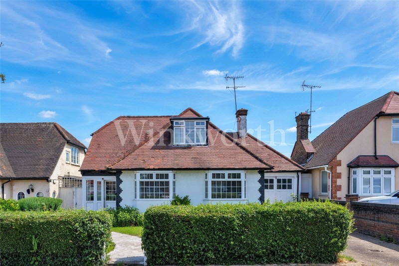Sanderstead Avenue, London, NW2