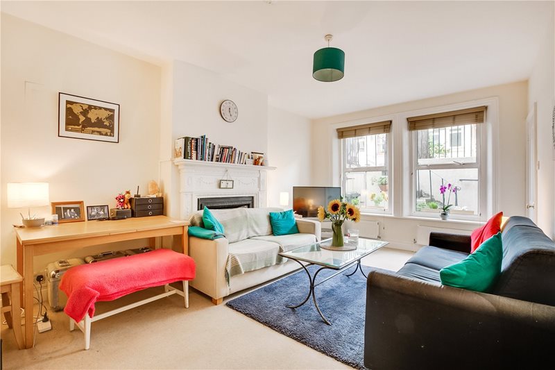 Crookham Road, Fulham/Parsons Green, SW6