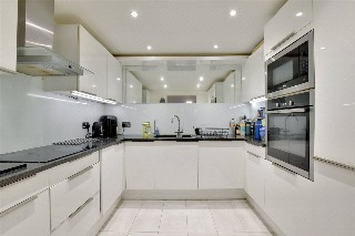 Greenfell Mansions, Glaisher Street, Deptford, London, SE8