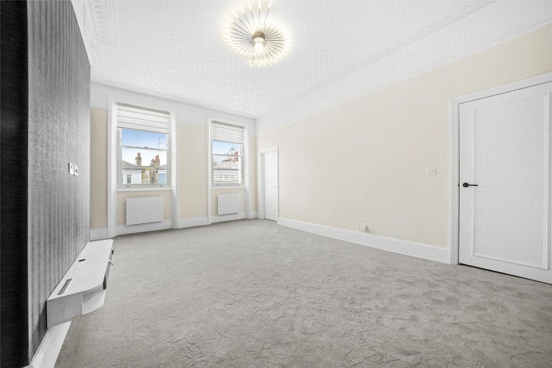 Elgin Crescent, London, W11