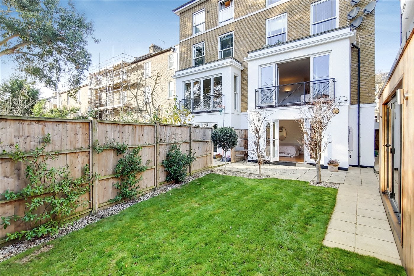 2 bedroom property for sale in Wimbledon Park Road, Southfields, SW18