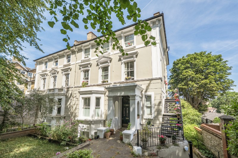 Westwood Hill, London, SE26