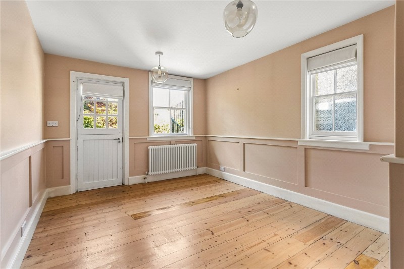 Forburg Road, London, N16