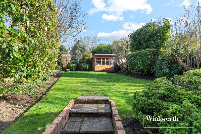 Cyprus Gardens, Finchley, London, N3