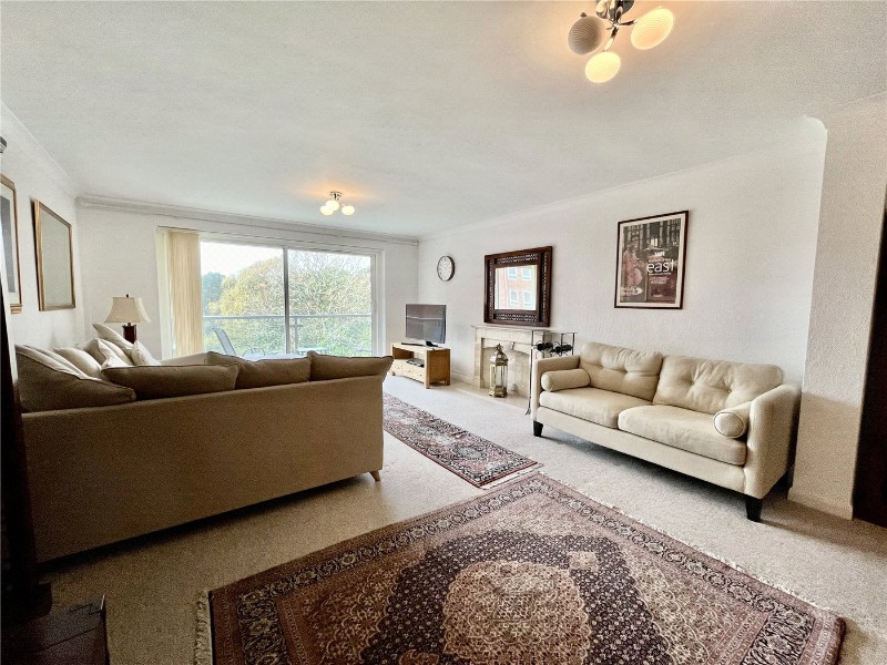 Sandbourne Road, Bournemouth, BH4